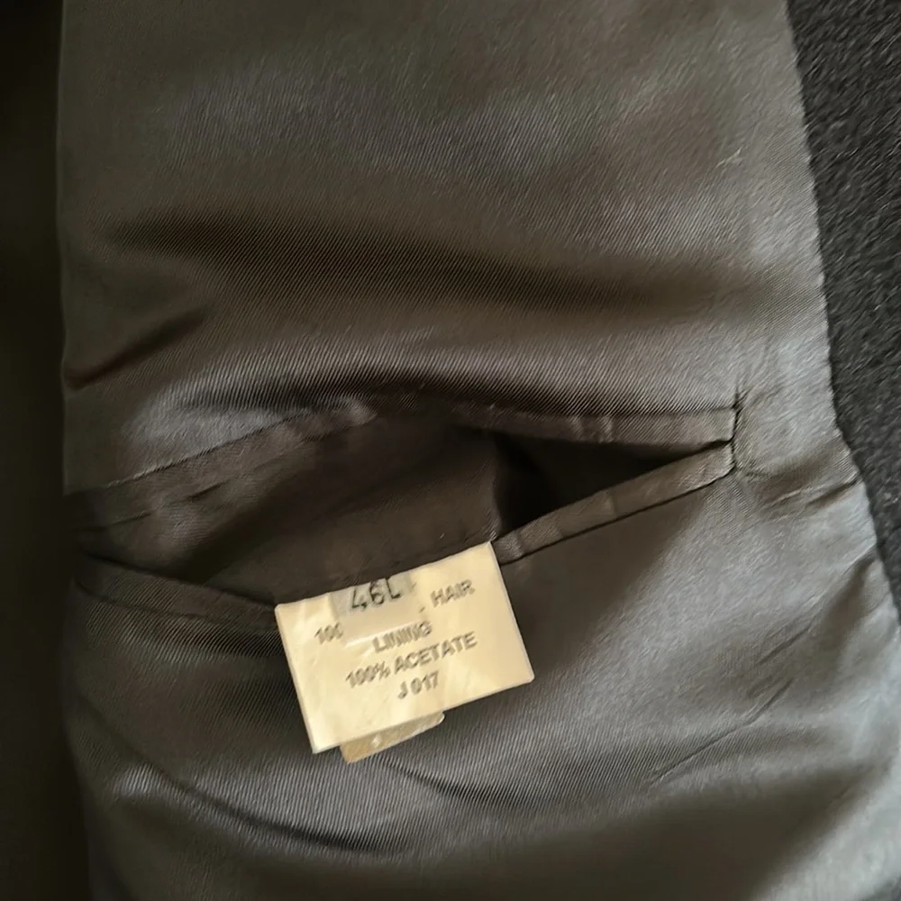 Botany 100% Camel Hair Wool Black Sportscoat Blazer size 46L